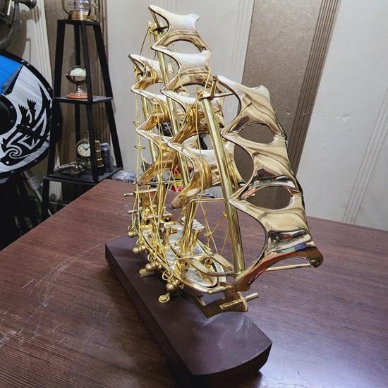 El işi 30.48 cm Saf Pirinç Gemi Modeli Ahşap Tabanlı Denizcilik Ev Ofis Dekoru