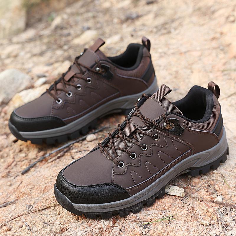 TUINANLE Classic Handmade Casual Leather Shoes Men Loafers Comfortable Moccasins Men Flats Shoes Hiking Walking Boots