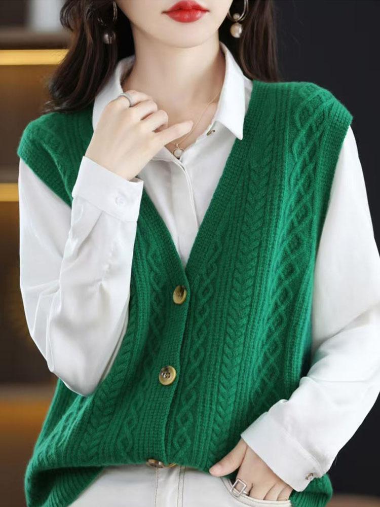 2026 Spring/Autumn Women's Korean V-neck Knit Buttoned Sleeveless Cardigan Vest
