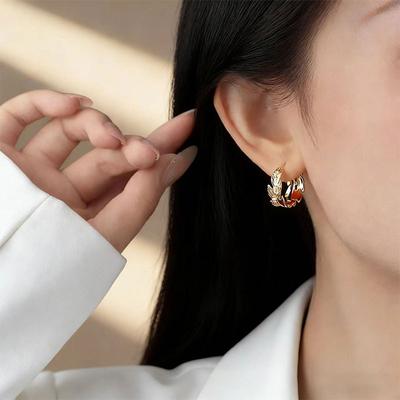 Ohrringe, Retro Zirkon Blatt Ring, Ohrbügel, Metallstil, Modische und Vielseitige Ohrringe, Hochwertiges Gefühl, Einfache und Exquisite Ohrringe.