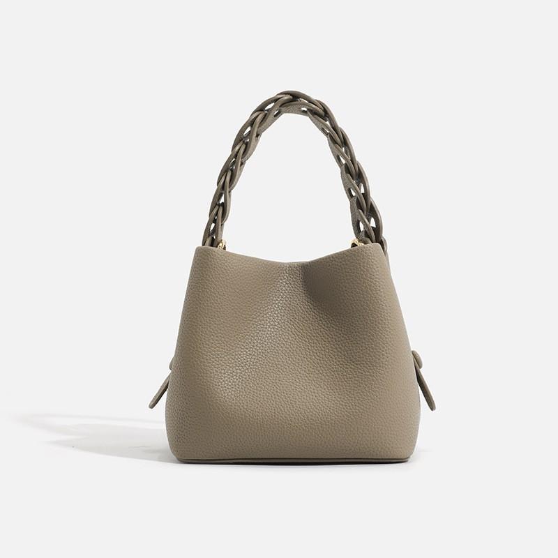 2025 New Niche High-end Vegetable Basket Fashionable Woven Bucket Bag Commuter Portable Single-shoulder Diagonal