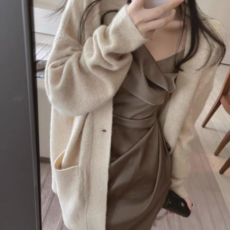 Loose and lazy knitted cardigan top women's autumn and winter new one-button soft waxy casual sweater jacket top