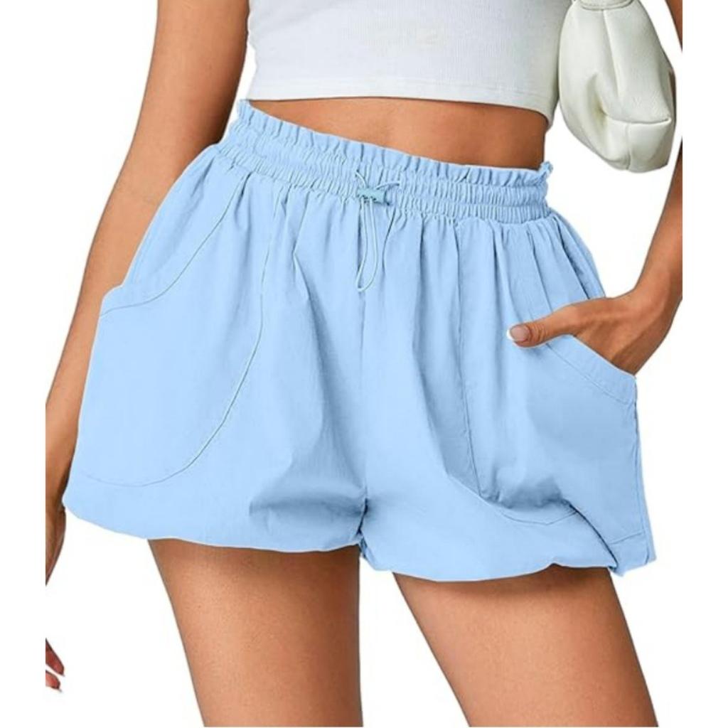 Women's Casual Bubble Shorts Elastic Waistband Lightweight Summer Shorts with Pockets Relaxed Fit Pleated Design