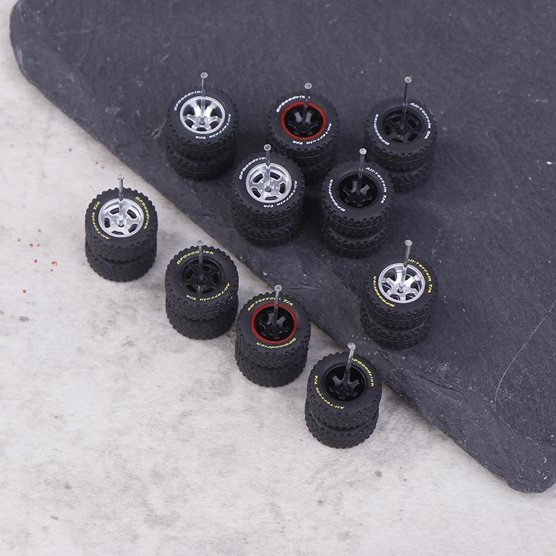 1 Pair Of 1/64 Off-Road Wheels 15Mm Dia Rubber Tires + Wheel 1:64 Model Car Suv Modified Parts For Remote Control Car