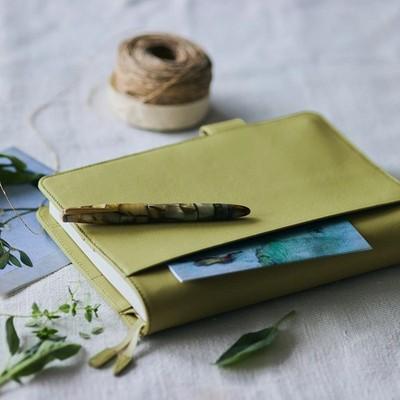 Hobonichi Techo A5 Obal Šalvějově zelená Kůže Plánovač Japonsko