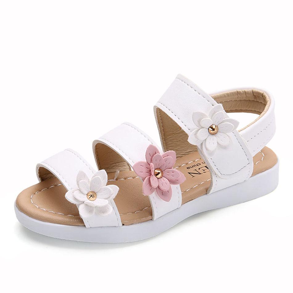 Little Girls Summer Casual Sandal Three Flower Detail New Kids Roman Beach Shoes Stylish Beach Experience for Children Adventure