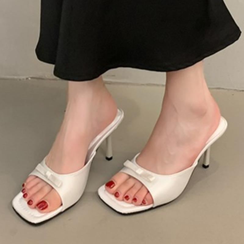 

Абсолютно новые женские сандалии, повседневные однотонные тапочки с открытым носком, дизайнерские летние женские высококачественные пляжные сандалии с мягкой подошвой 35 белый