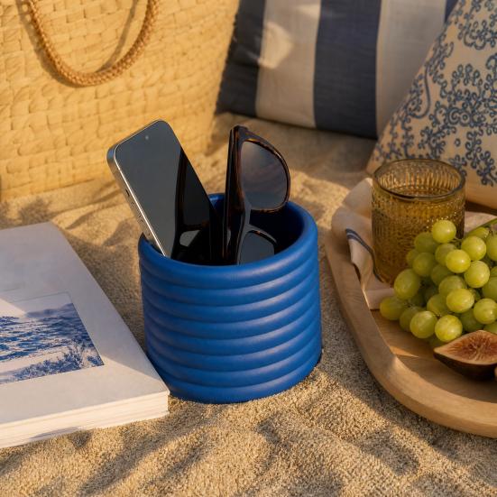 Beach Sand Cup Holder, Insertable Drink Stand with Spike, Heavy Duty Bottle Stabilizer for Outdoor, Anti Fall Beverage Holder for Party