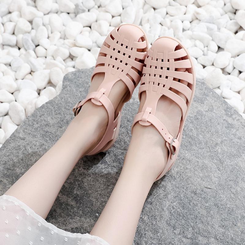 Baotou Sandals Hollow Non-slip Beach Shoes Retro Crystal Jelly Shoes Women's Casual Shoes Batch