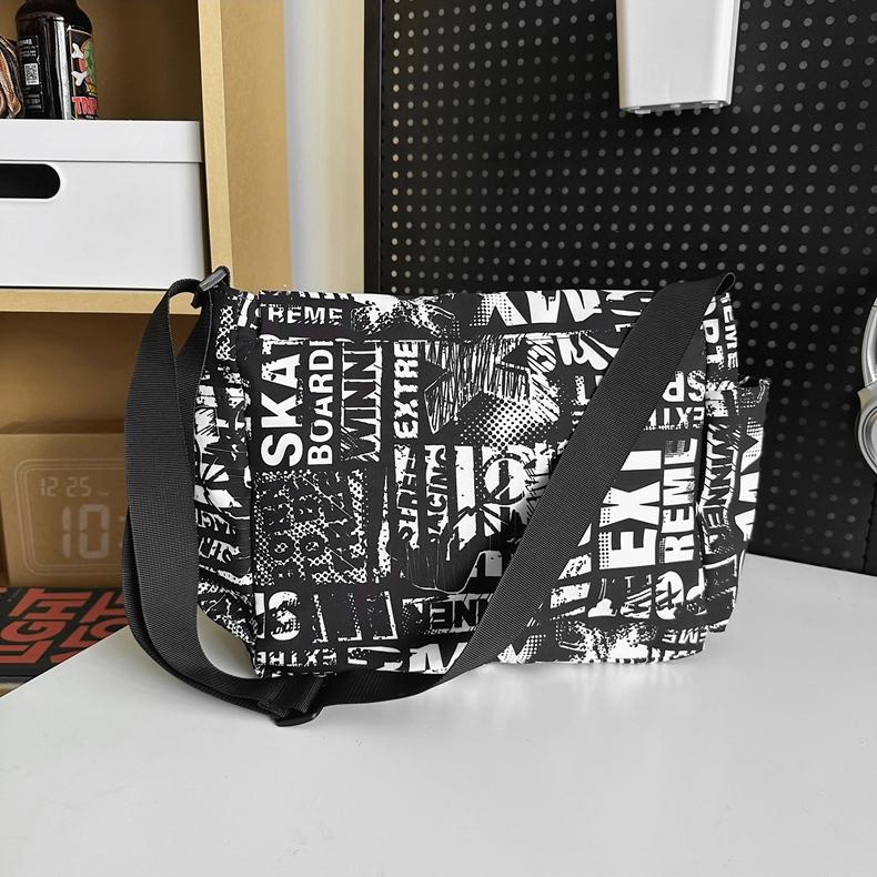 2024 Neue Street Herren- und Damen-Umhängetasche Großes Fassungsvermögen Bedruckte Schultertasche Koreanische Mode Studenten-Rucksack Aufbewahrungstasche