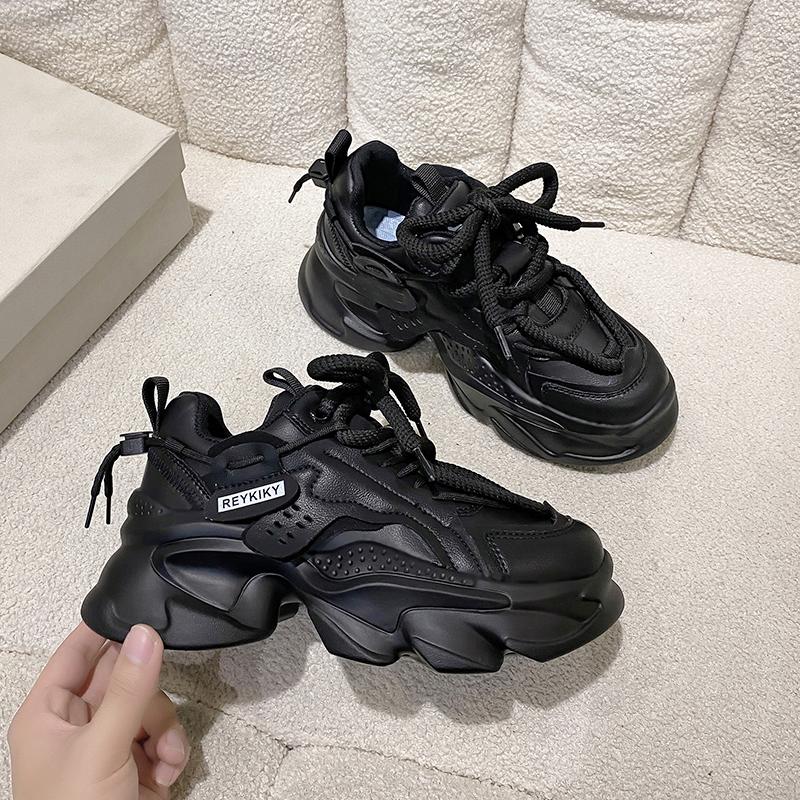 Meeste Kingad Tossud meeste vabaaja Meeste kingad tennised Luksuslikud kingad Treener Race Hingavad jalanõud mood jooksujalatsid naistele