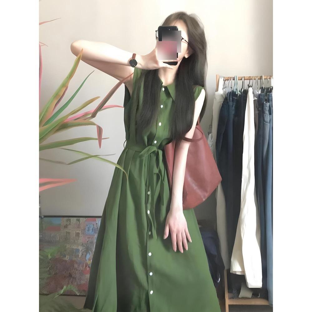 

Зеленое повседневное платье без рукавов с лацканами женское универсальное летнее новое ленивый стиль темперамент прикрывающее полноту и стройнящее жилет-юбка XL- (recommended 110-60kg)