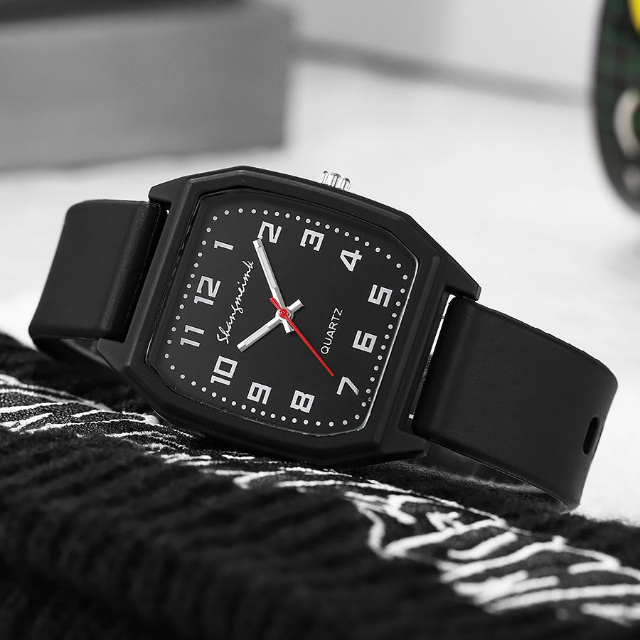 Fashion Sports Women Brand Watches Simple Rectangle Numbers Ladies Quartz Watch Casual Silicone Strap Dress Gift Wristwatches