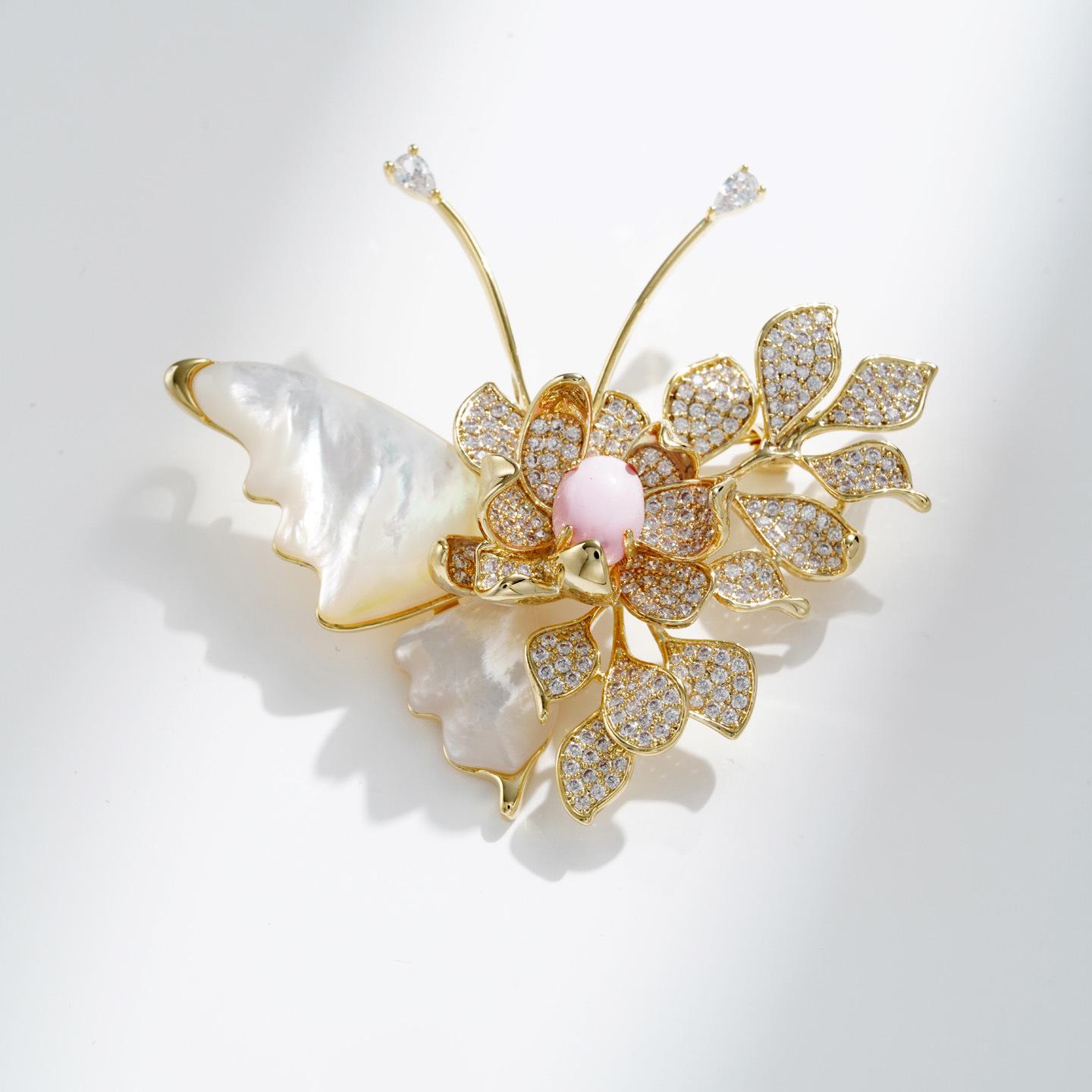 Bo Xin Yun Natural Shell Butterfly Brooch: High-End Copper with Cubic Zirconia