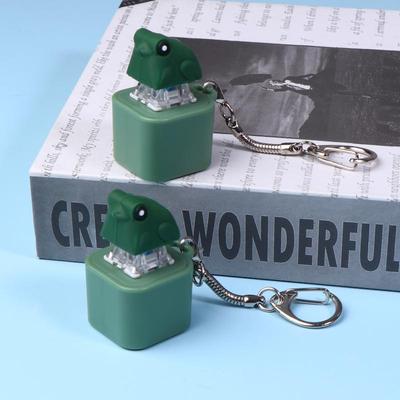 1/2 Stück Lustiger Quakfrosch-Sound Schlüsselanhänger mit Lichtern Kreatives Stressabbau-Spielzeug Wiederaufladbares Tastatur-Fidget-Spielzeug Schlüsselanhänger