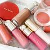 Rare Beauty Flüssigrouge Puderrouge mit Schimmer Elastisches Rouge Leicht zu Verblendendes Rouge Lippenstift Highlighter Langanhaltendes Make-up Natura