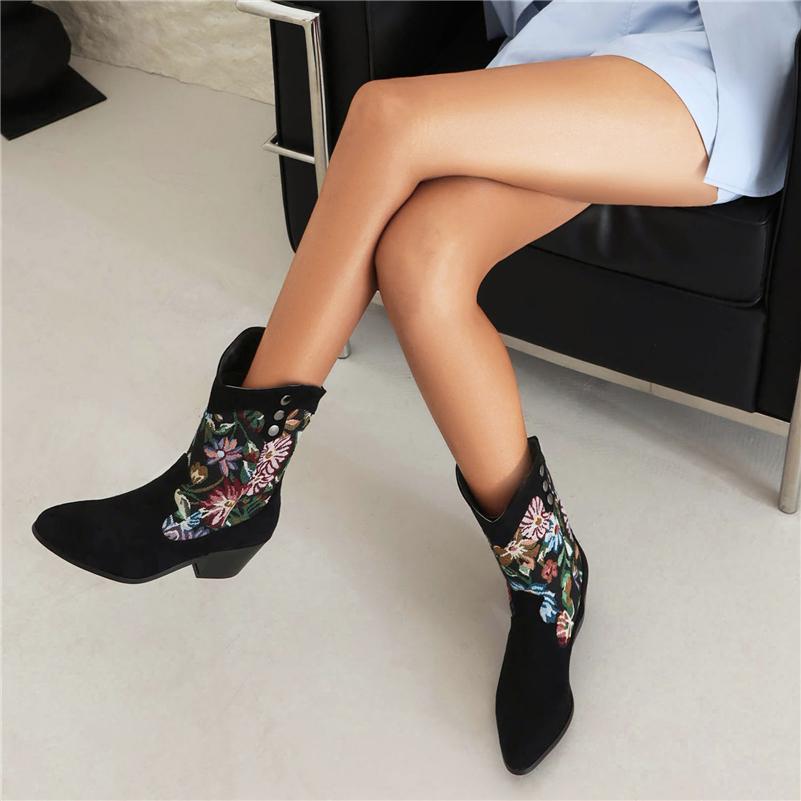 FOREADA Stivaletti da Cowboy Corti da Donna Punta Tonda Tacco Alto Spesso Ricamo Floreale Stivali da Cowgirl Occidentali Scarpe da Donna Invernali 43