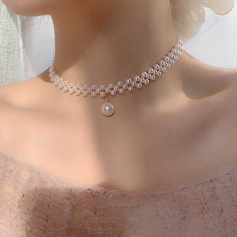 

Elegant Double Layer Pearl Choker Necklace - High-End Vintage Design for Women