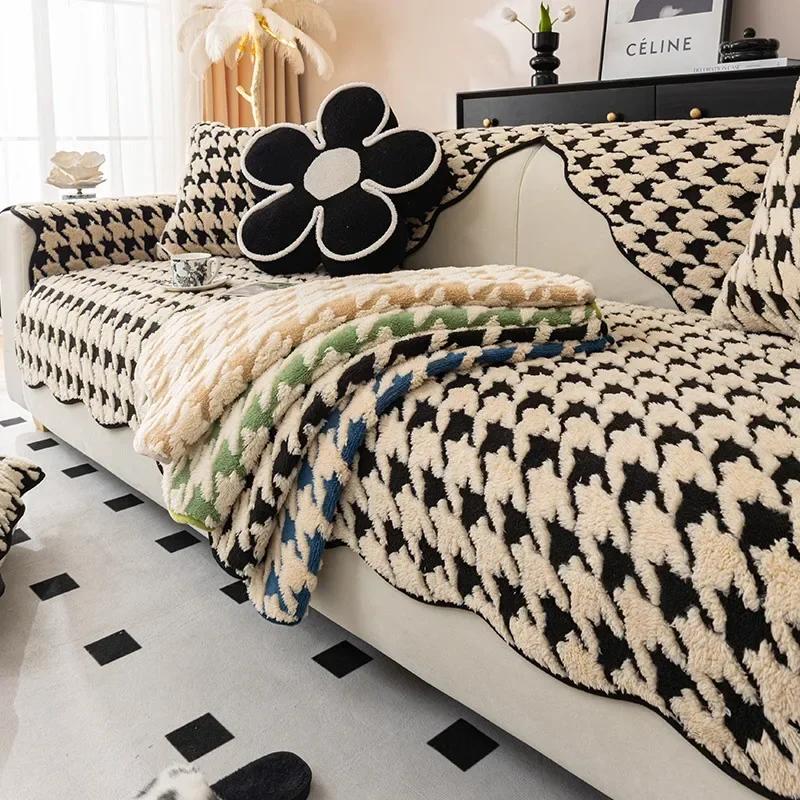 2025 New Qianniao Gesha Sofa Cushion Autumn Winter Thick Plush Irregular High-end Light Luxury Style-resistant Non-slip Cushion