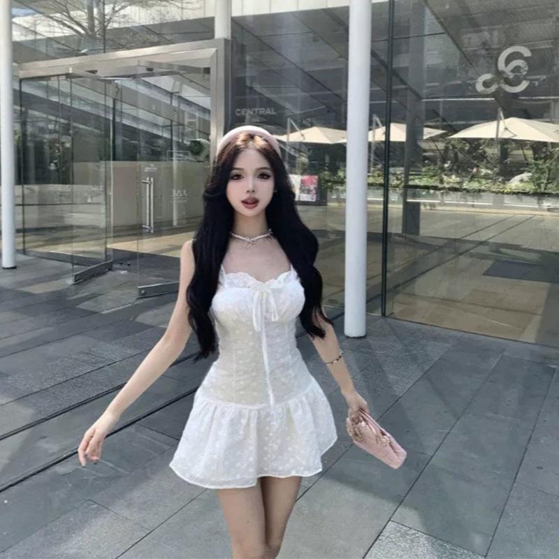French white lace-up suspender dress women's summer waist slim skirt small sweet wind a word short skirt