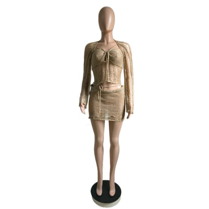 

Европейская и американская женская одежда 2025 Новая трикотажная сексуальная ажурная короткая кофта с пайетками, топ-труба, короткое платье, костюм-тройка CAMEL XL