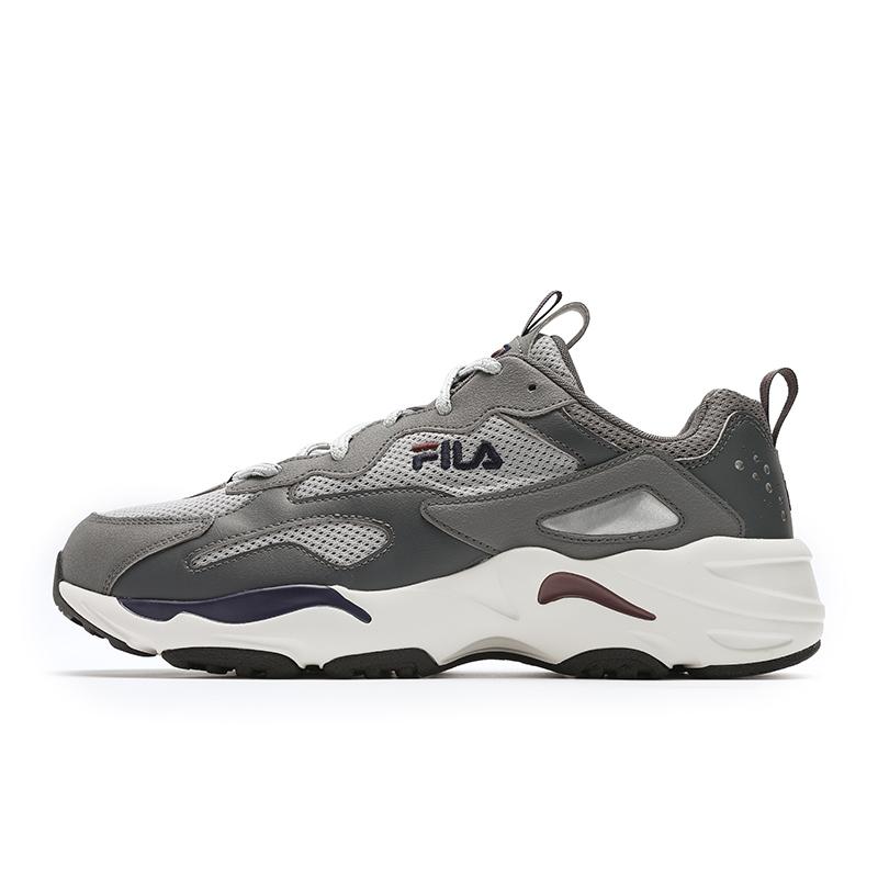 Fila Tracer Versatile Low-Top Running Shoes Men Sneakers Smoke-Gray F12M442126FHQ