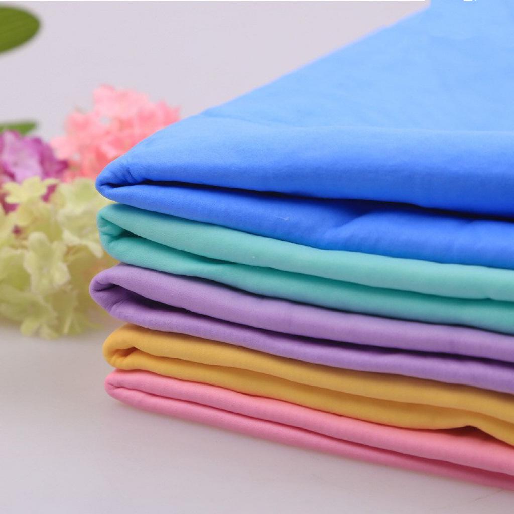 Suede Velvet Absorbent Car Cleaning Towel - Faux Deer Skin, Streak-Free, Thick, Ideal for Windows & Car Wash