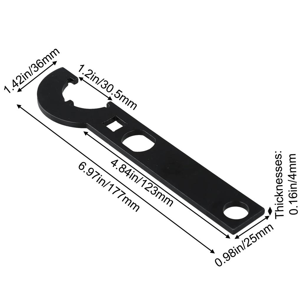 Amélioration de la maison Outil en acier au carbone noir Clé à écrou en acier au carbone Clé multifonction Acier chrome-molybdène
