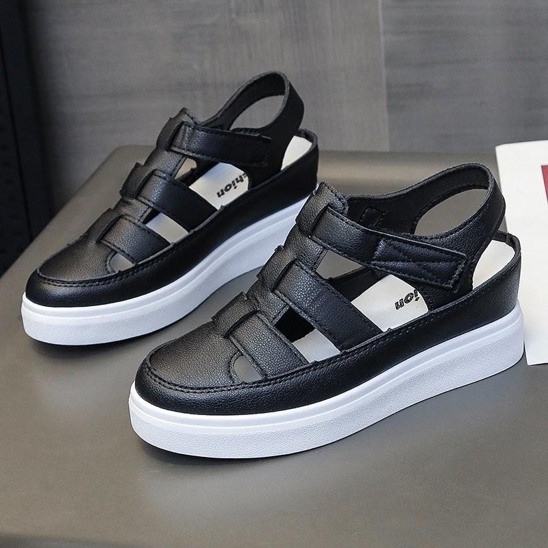 

Римские сандалии женские новые стильные закрытые носки модные женские туфли на полой платформе Baotou летние босоножки с увеличенным голенищем 41