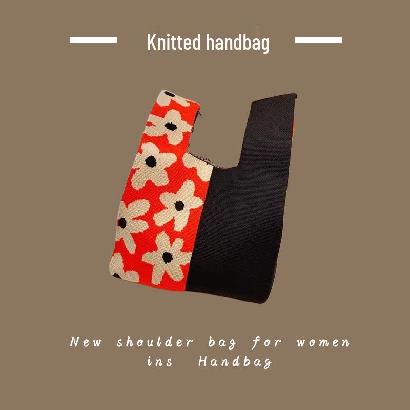 Trendy Women's Knitted Wool Bucket Handbag - Casual Tote & Lunch Box Bag