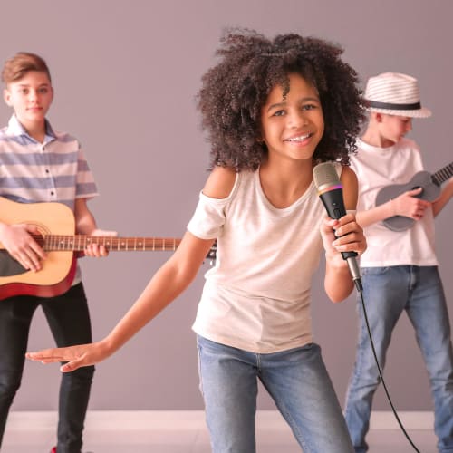 TONOR Dynamic Microphone (6.35mm Plug with 5M XLR Cable), Vocal Microphone, Unidirectional Metal Handheld Wired RGB Microphone, Compatible with Karaok