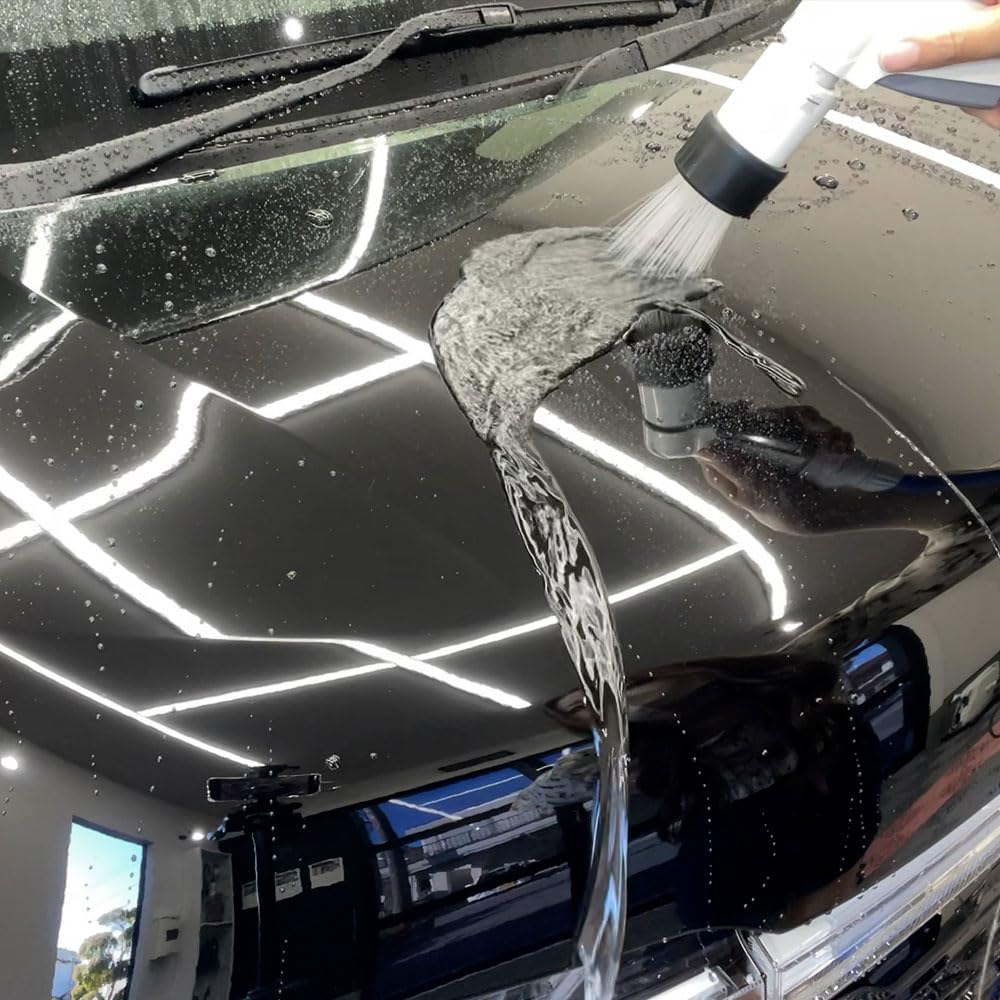 INNOVACAR H2O COAT Can Be Applied Directly To Wet A Single Application Lasts Up To 3 Easy Innovaka H2O Car Car Vehicles. Months. Water-repellent