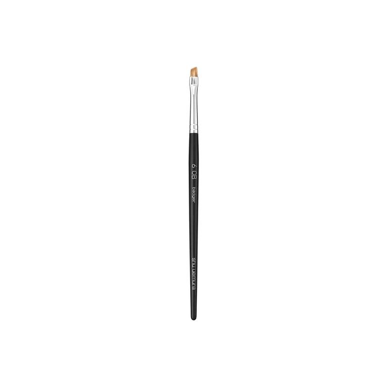 Shu Uemura Skin-friendly soft eyebrow brush and contouring primer коричневый