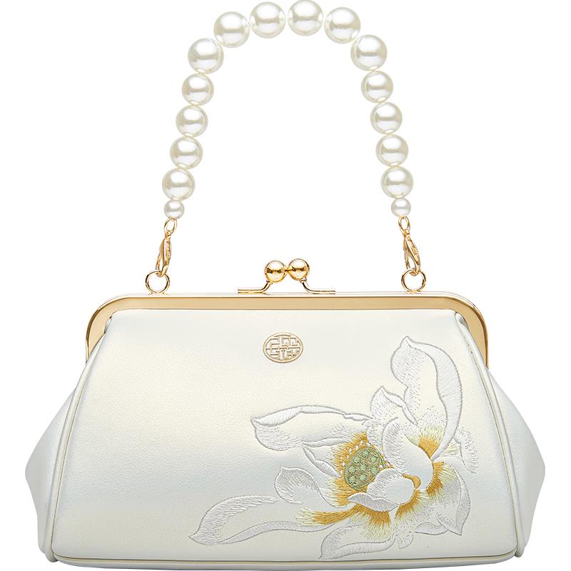 Вышитая сумка-клатч в древнем стиле PmSix