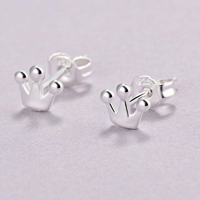 Fashion Temperament Copper Earrings with Personality Simple Earrings Small Fresh Earrings Jewelry Gift for Good Friends