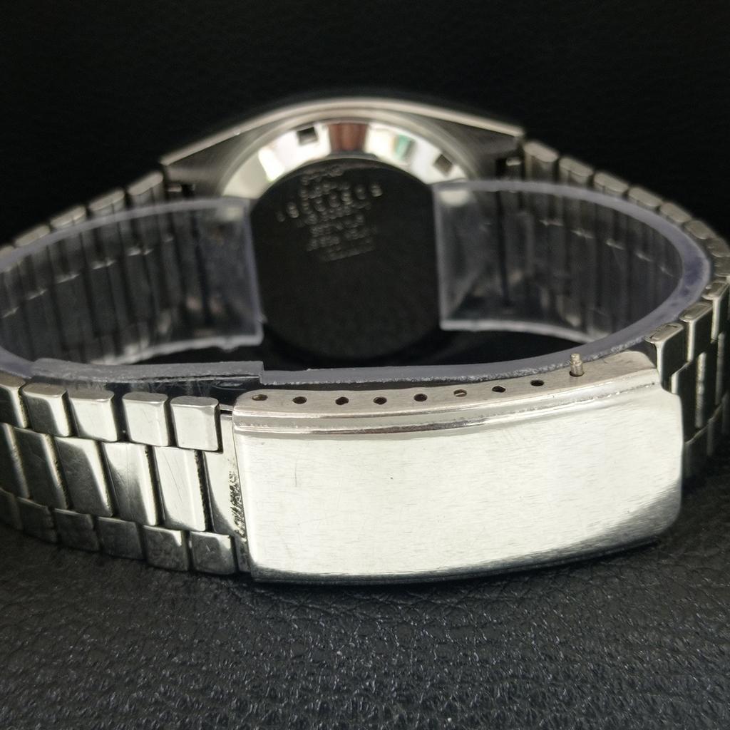 GENUINE VINTAGE CITIZEN AUTOMATIC 8200A JAPAN MENS ORIGINAL DIAL WATCH A705530-1