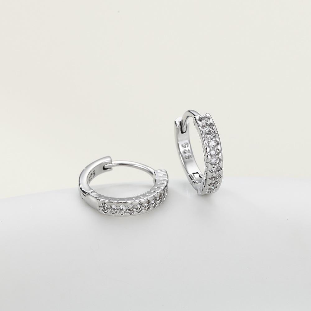 14K Gold Single Row Diamond Earrings for Women with Circle Ear Clips and Buckles - Light Luxury, High-End Design
