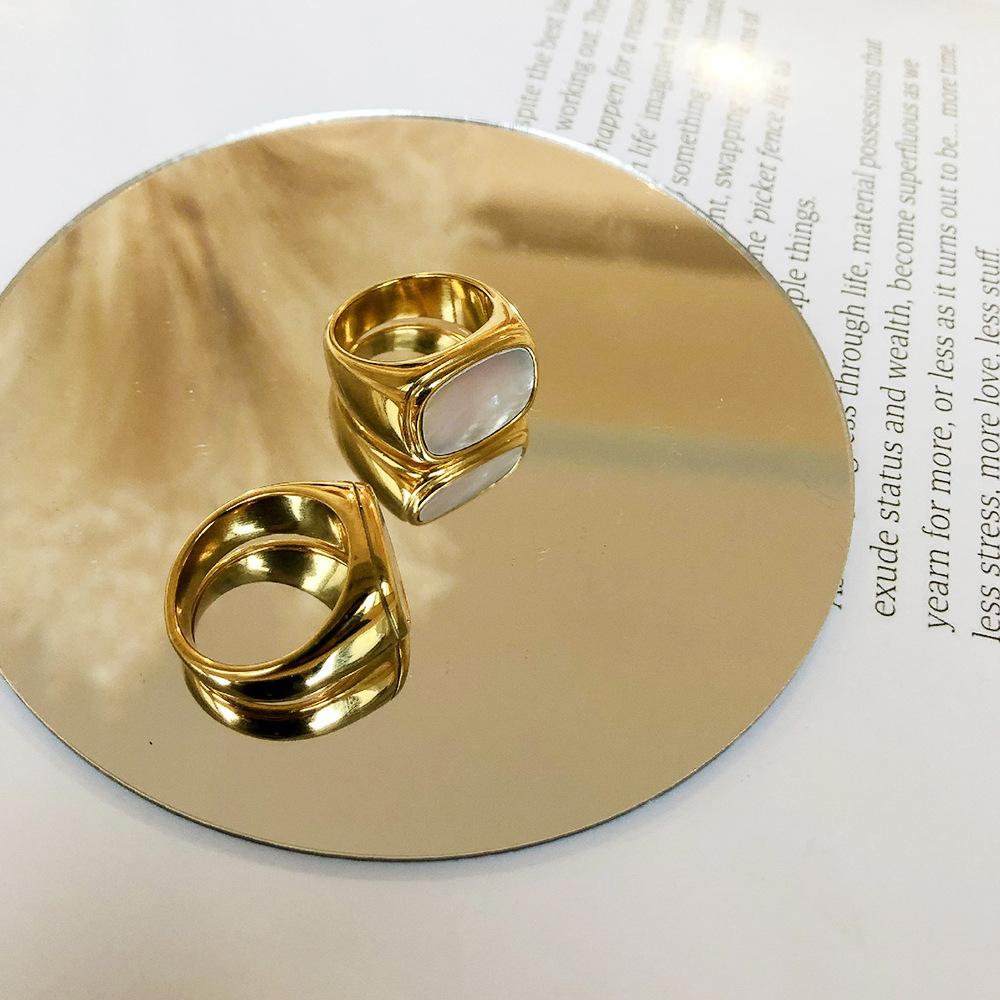 European and American rectangular white ring 18K gold vacuum plated stainless steel wedding ring couple ring
