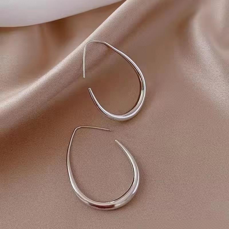Luxury Vintage Geometric Waterdrop Ear Cuff Women Niche Exquisite High End Fashion Earrings Jewelry