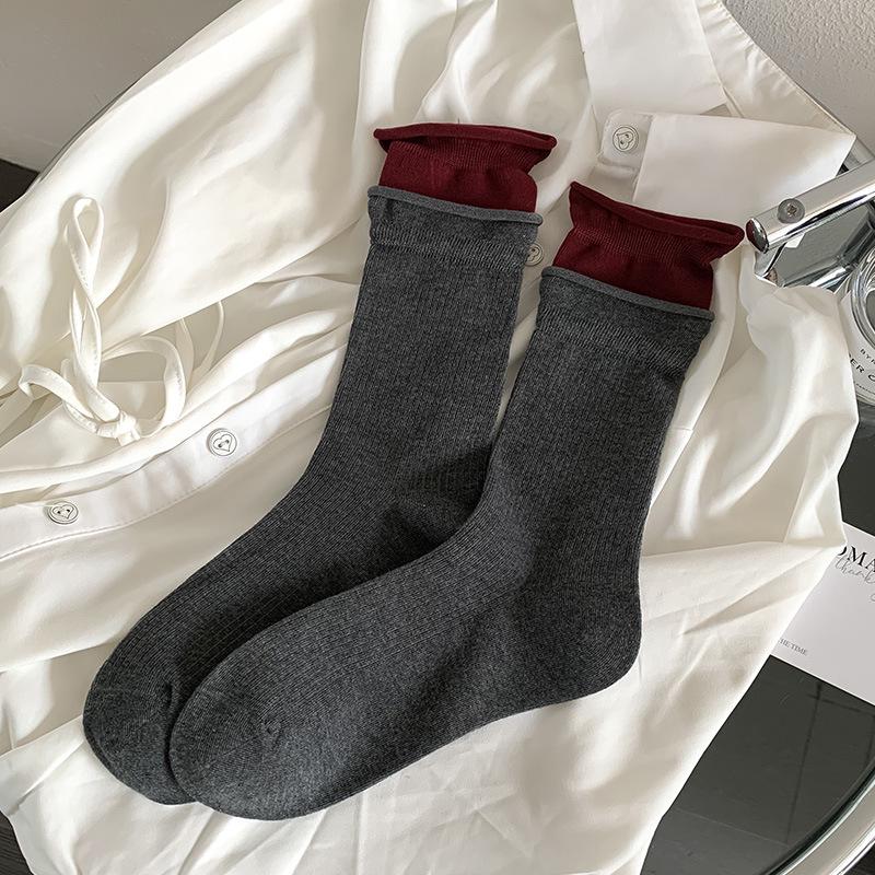 „Șosete din tubul mijlociu cu fundă cu dungi în stil coreean, retro, roșu vin, cu dantelă, pentru femei”