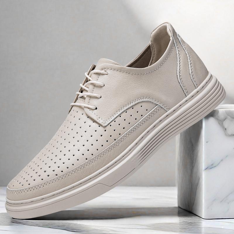 Fashion British Style Men  Oxford Shoes Leather Casual Business Dress Shoe Men Wedding Party Comfort Fashion Hollow Out Oversized Shoes