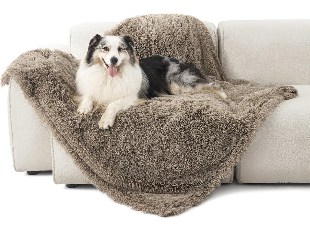Plush Sherpa Waterproof Fleece Pet Blanket: Thickened Pad for Dogs & Cats