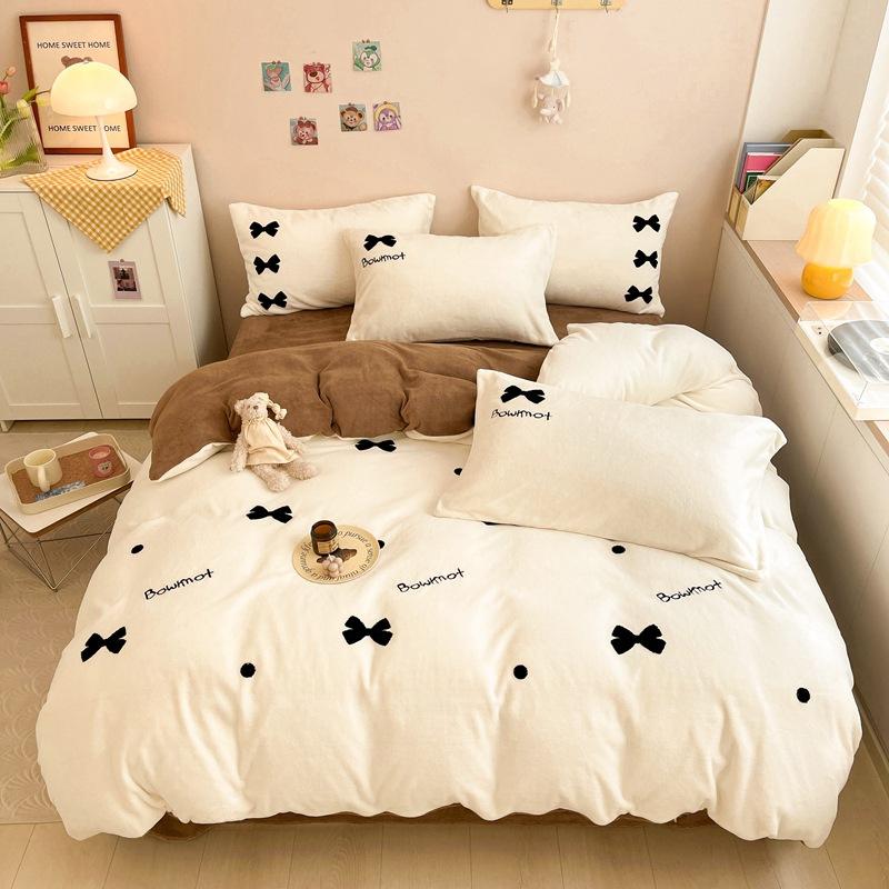 Cartoon Milk Velvet Four Piece Patch Embroidered Coral Velvet Quilt Cover Flannel Sheet Quilt Cover