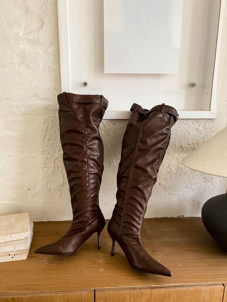 Vintage Western Pile Boots Women's 2025 Summer New Square Head Thin Heel Wide Tube Belt Buckle Folded Calf Boots