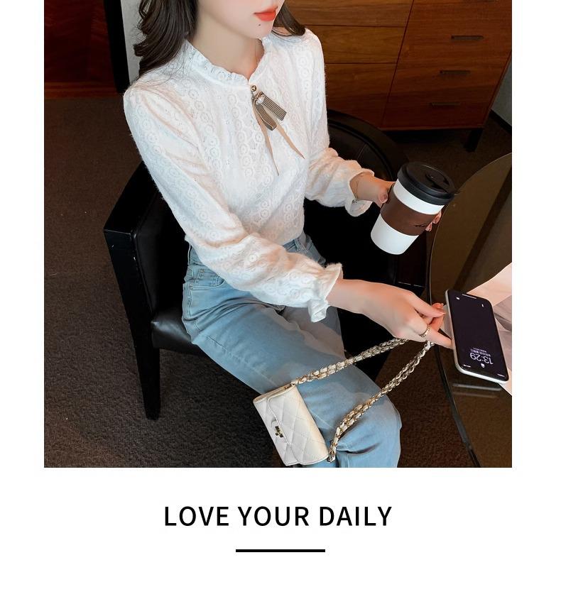 Women's Autumn/Winter Lace Half-High Neck Shirt with Velvet - 2023 Trendy Innerwear Fashion Top