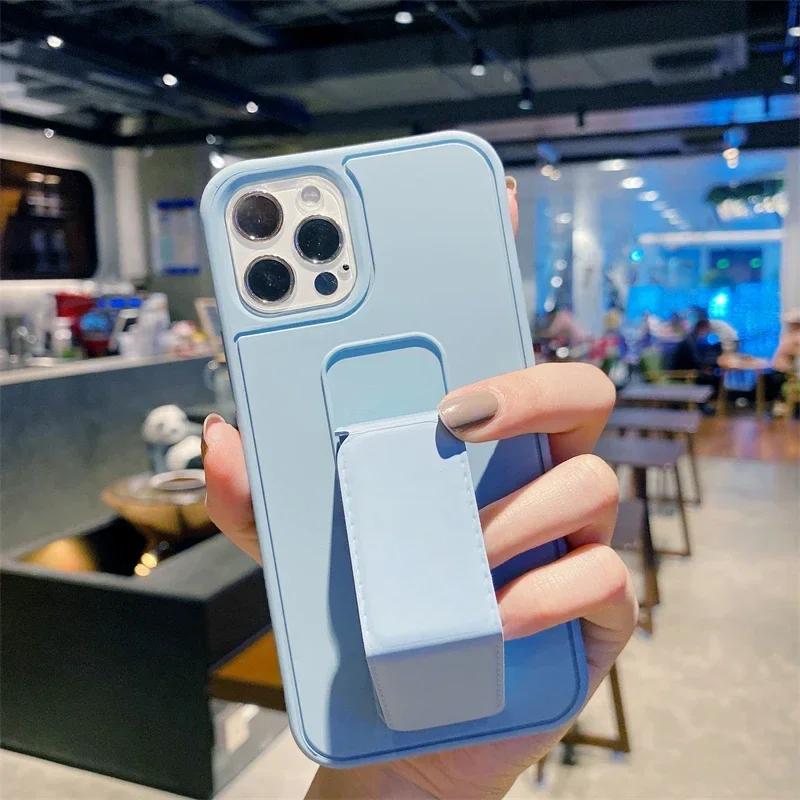 

Magnetic Kickstand holder Hand Strap Case for IPhone 17 Air 16 15 14 13 12 11 Pro Max Plus 16Pro 17Pro ProMax Stand Phone Cover iPhone17 Pro