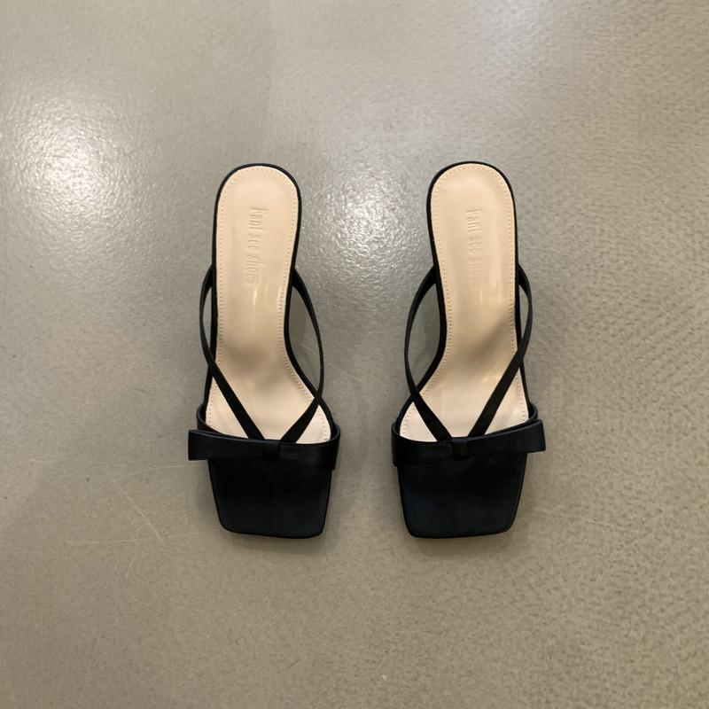 2025 spring and autumn new French square head high heels women's Roman sandals wear toe flip-flops shoes versatile