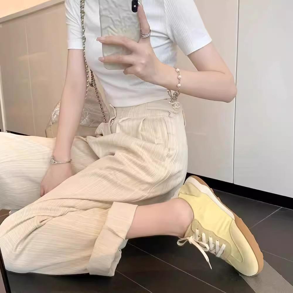 

Весна и лето новая мягкая клейкая кожа повседневная спортивная внутренняя высота увеличение белые туфли женские балетки 40