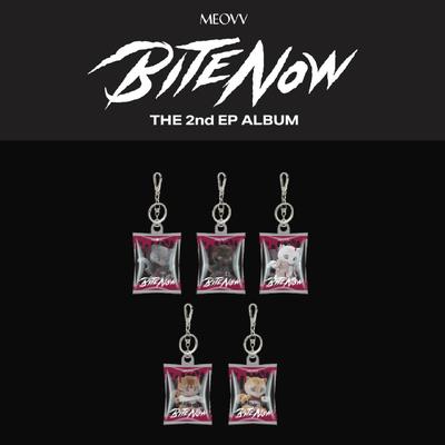 Pre-order MEOVV BITE NOW Hologram Random Key Chain
