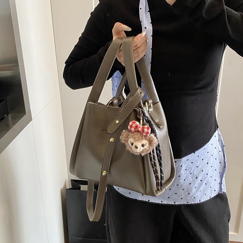 Premium texture small bag women's spring and summer 2025 new versatile niche women's casual messenger bag portable bucket bag
